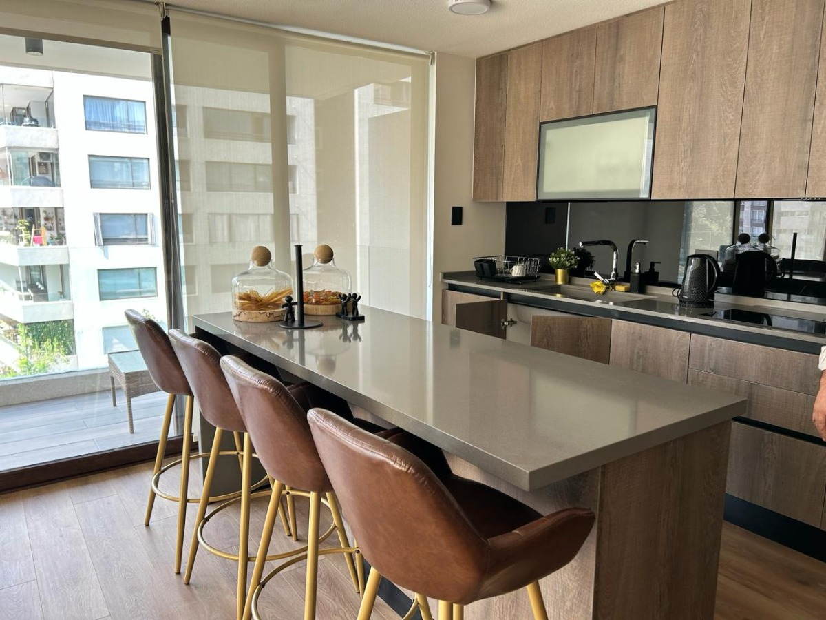Arriendo Departamento NP 3D en suite Walk-in cl&oacute;set 3B 1E 1B Barrio El Golf - Las Condes