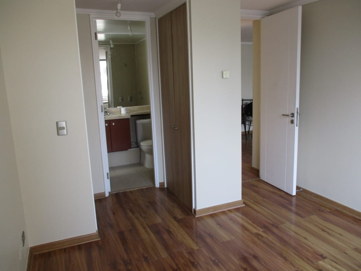 Venta Departamento 2D Rotonda Atenas - Las Condes