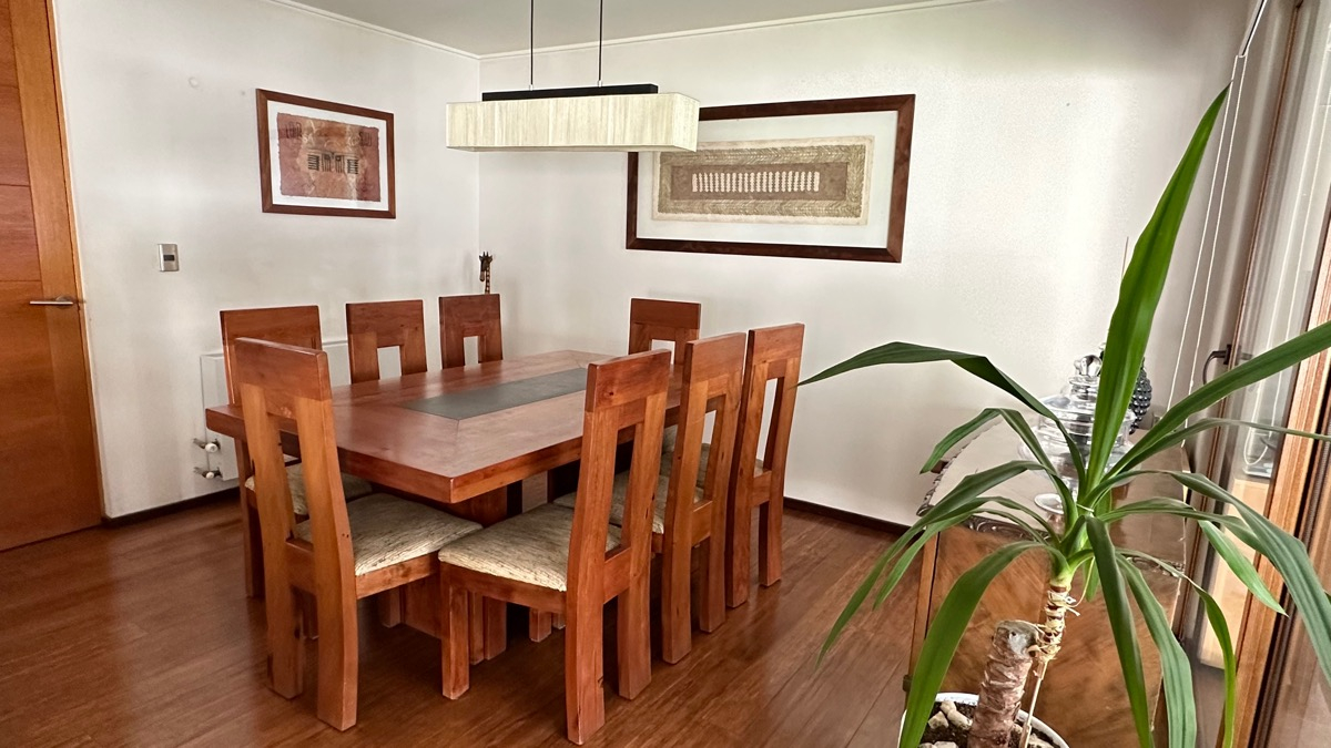 Venta Casa O 5D en suite Walk-in cl&oacute;set 4B 2E 1B Chicureo - Colina