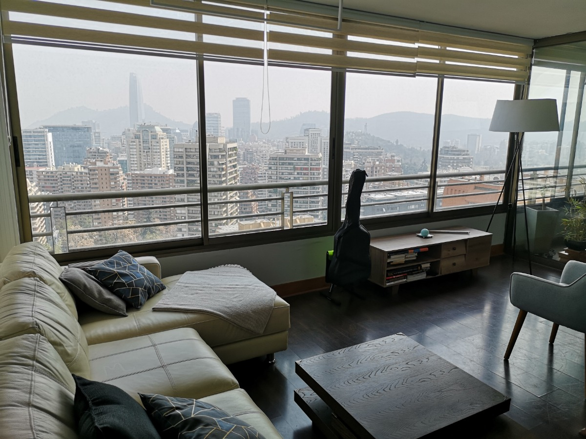 Venta Departamento SO 2D en suite 2B 1E 1Bd Metro Escuela Militar - Las Condes