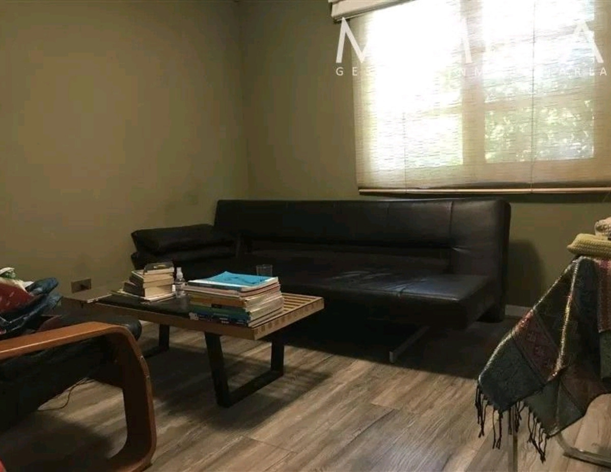Venta Casa 5D Carlos Ossand&oacute;n - La Reina