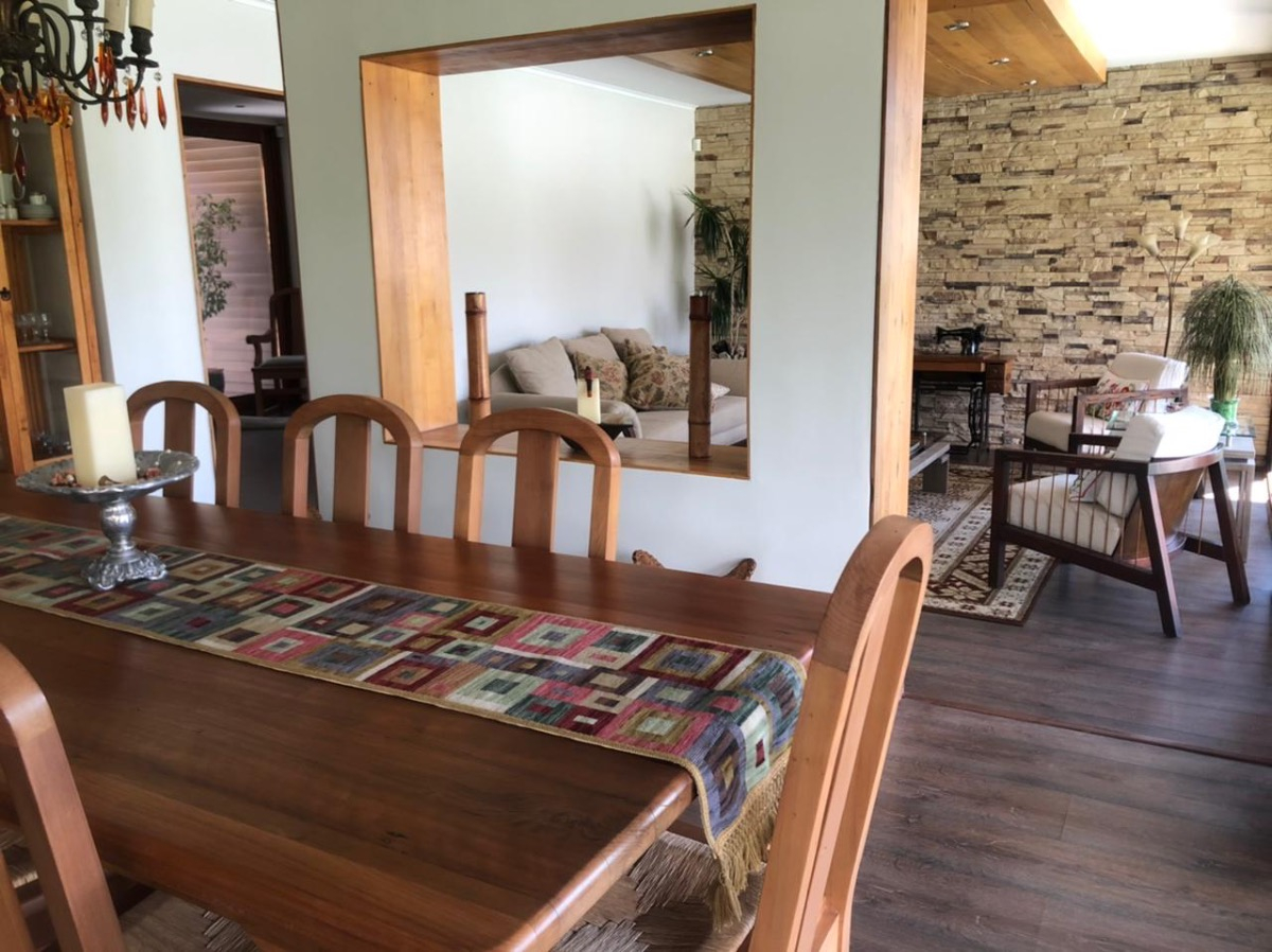 Venta Casa N 5D en suite Walk-in cl&oacute;set 5B 8E 1B Chicureo - Colina