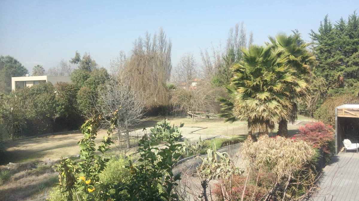 Venta Casa NO 5D en suite Walk-in cl&oacute;set 4B 2E 4B Chicureo - Colina