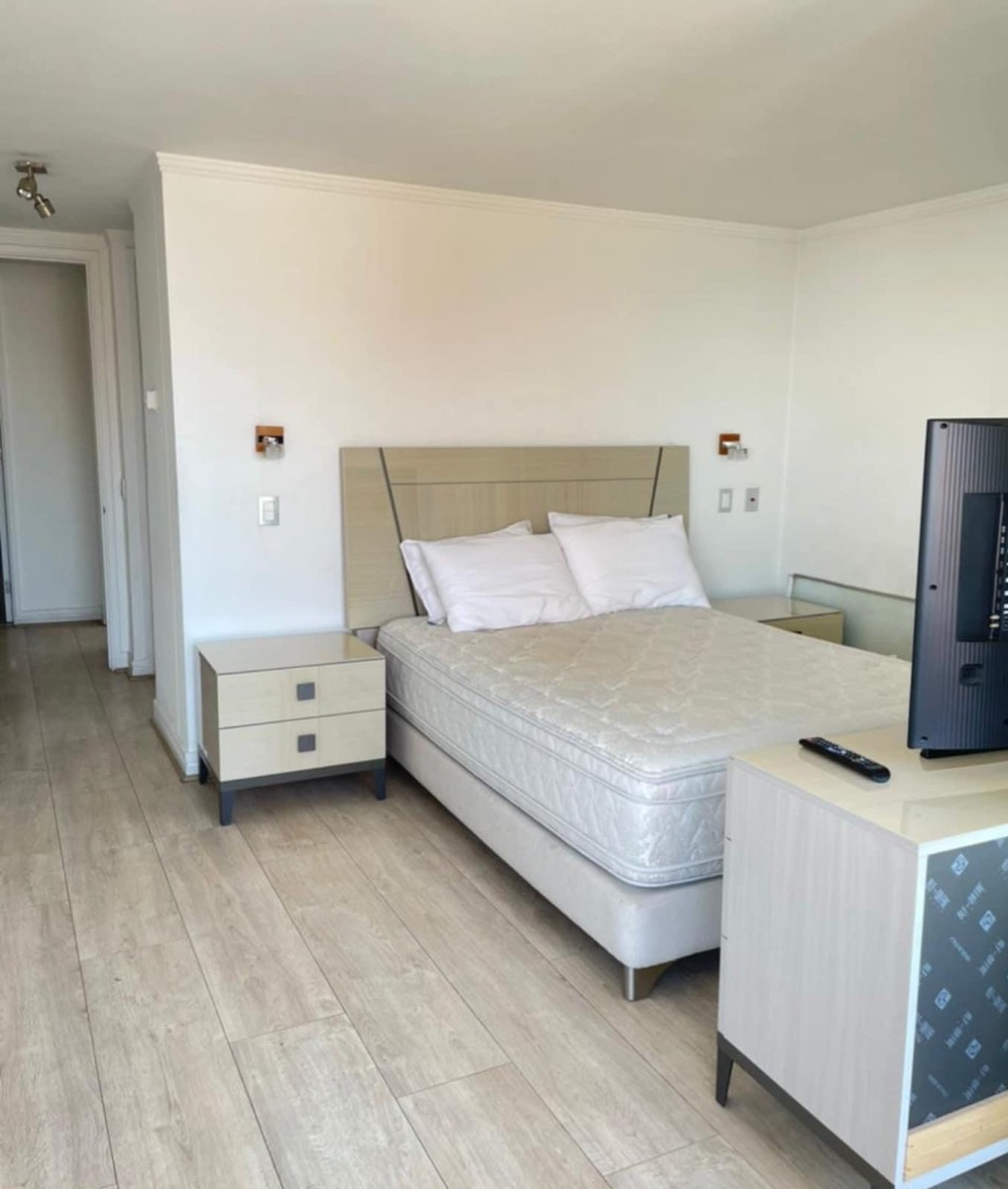 Venta Departamento NO 2D en suite Walk-in cl&oacute;set 2B 3E 1B Parque Arauco - Las Condes