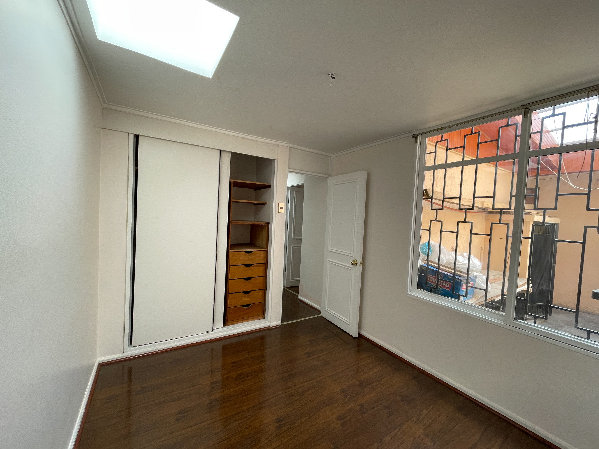 Venta Casa NO 4D 2B 1E Metro Pr&iacute;ncipe de Gales - Country Club - La Reina