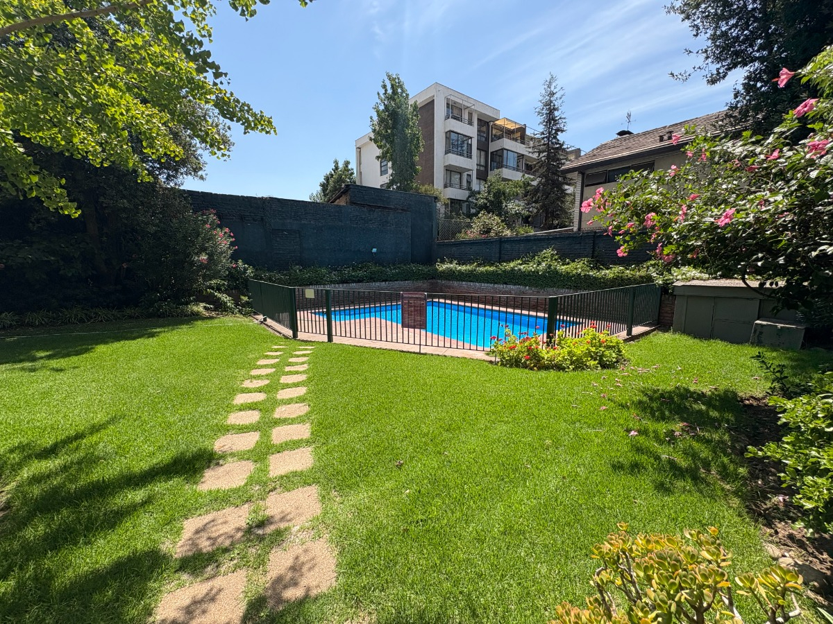 Venta Departamento O 3D en suite 2B 2E 1B Plaza Ega&ntilde;a - &Ntilde;u&ntilde;oa