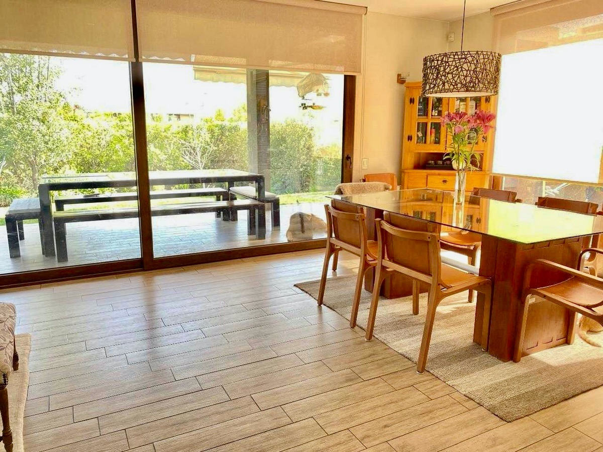 Venta Casa N 4D en suite Walk-in cl&oacute;set 4B 2E Chicureo - Colina