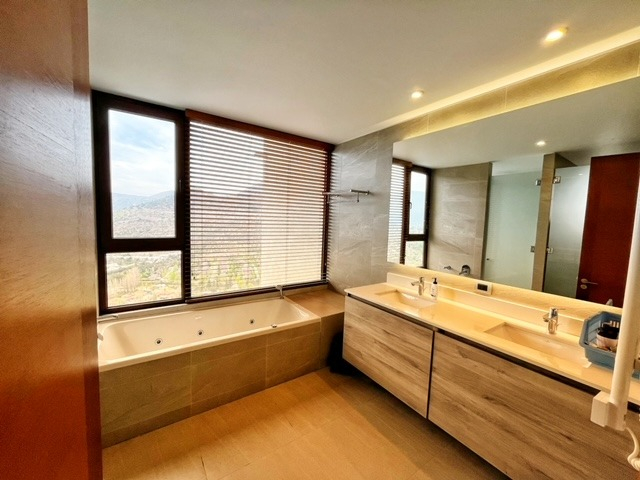 Venta Departamento NOSP 4D en suite Walk-in cl&oacute;set 4B 2E 1B Los Trapenses - Lo Barnechea