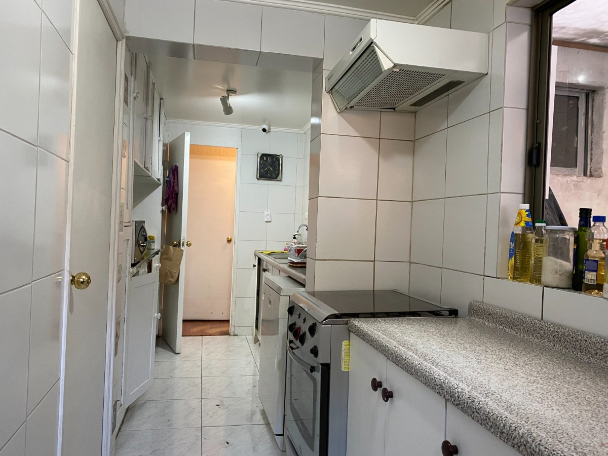 Venta Casa NP 4D 3B 2E 1B Rotonda Atenas - Las Condes