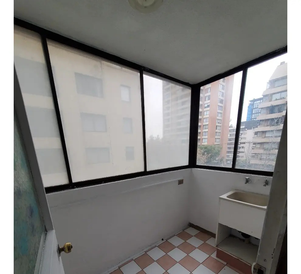 Arriendo Departamento NP 3D 2B 1E 1B Metro Manquehue - Apumanque - Las Condes