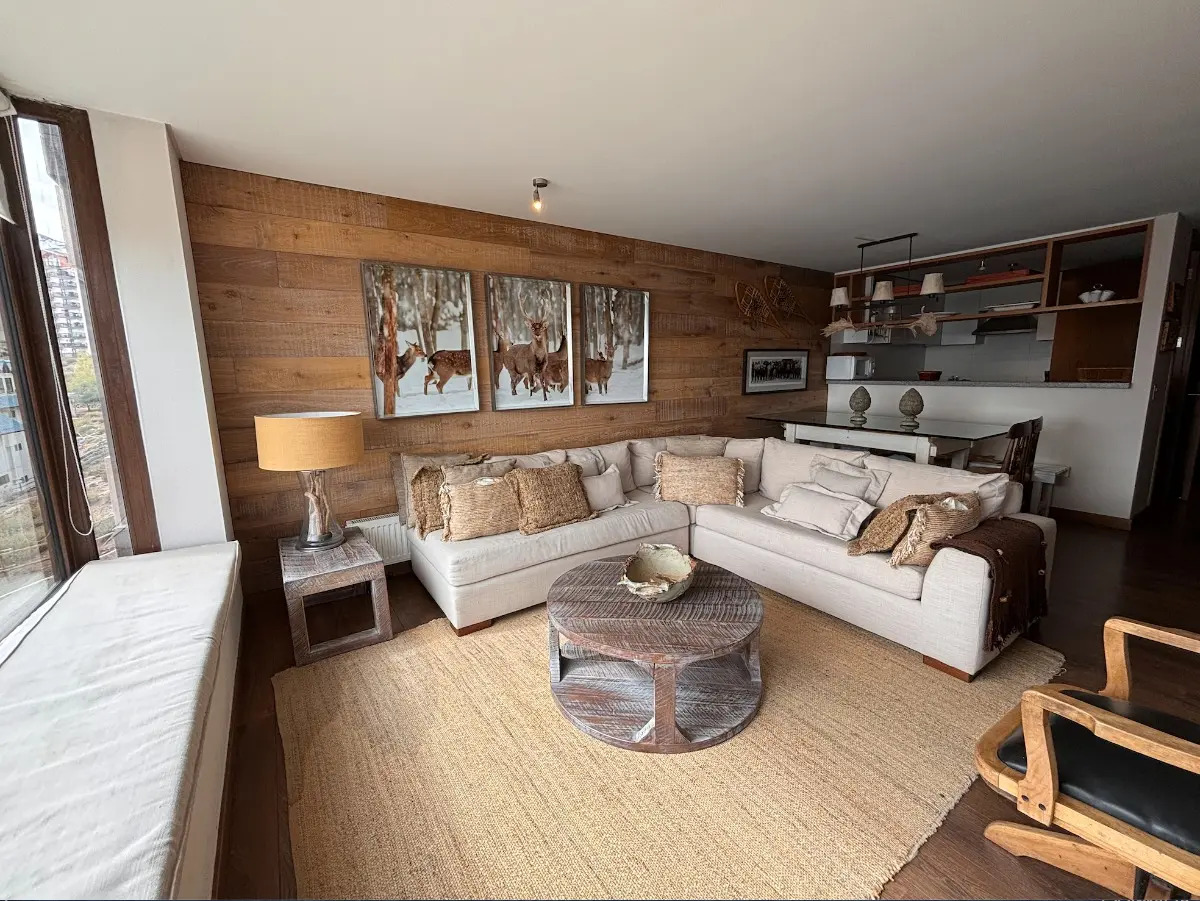 Venta Departamento NO 4D en suite Walk-in cl&oacute;set 3B 1E 1B Centros Invernales - Lo Barnechea