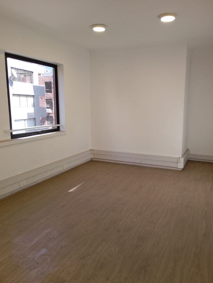 Arriendo Oficina 2B 2E 2Bd Centro Financiero - Las Condes