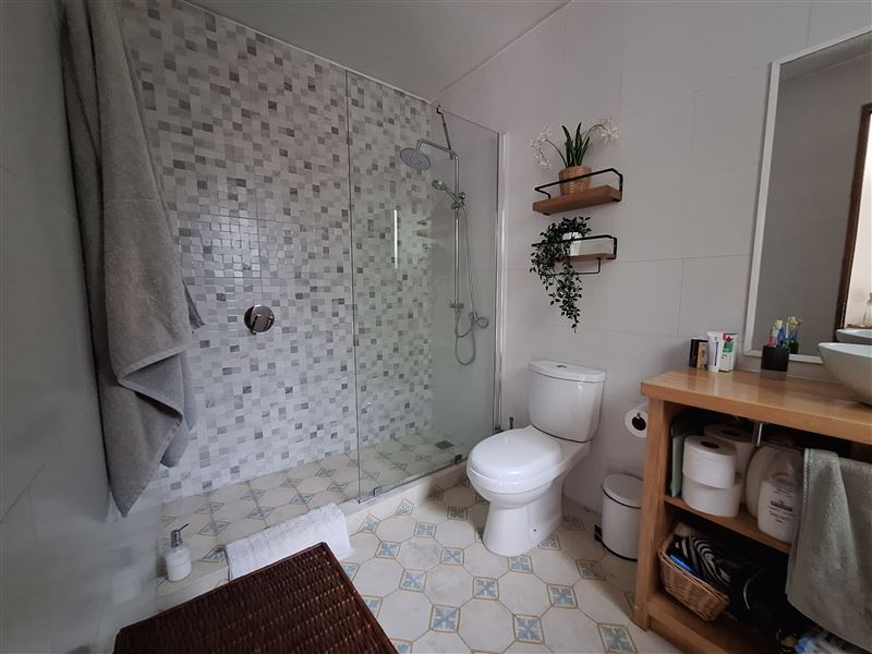 Venta Casa Oriente 4D en suite 4B 2E 1B Los Trapenses - Lo Barnechea