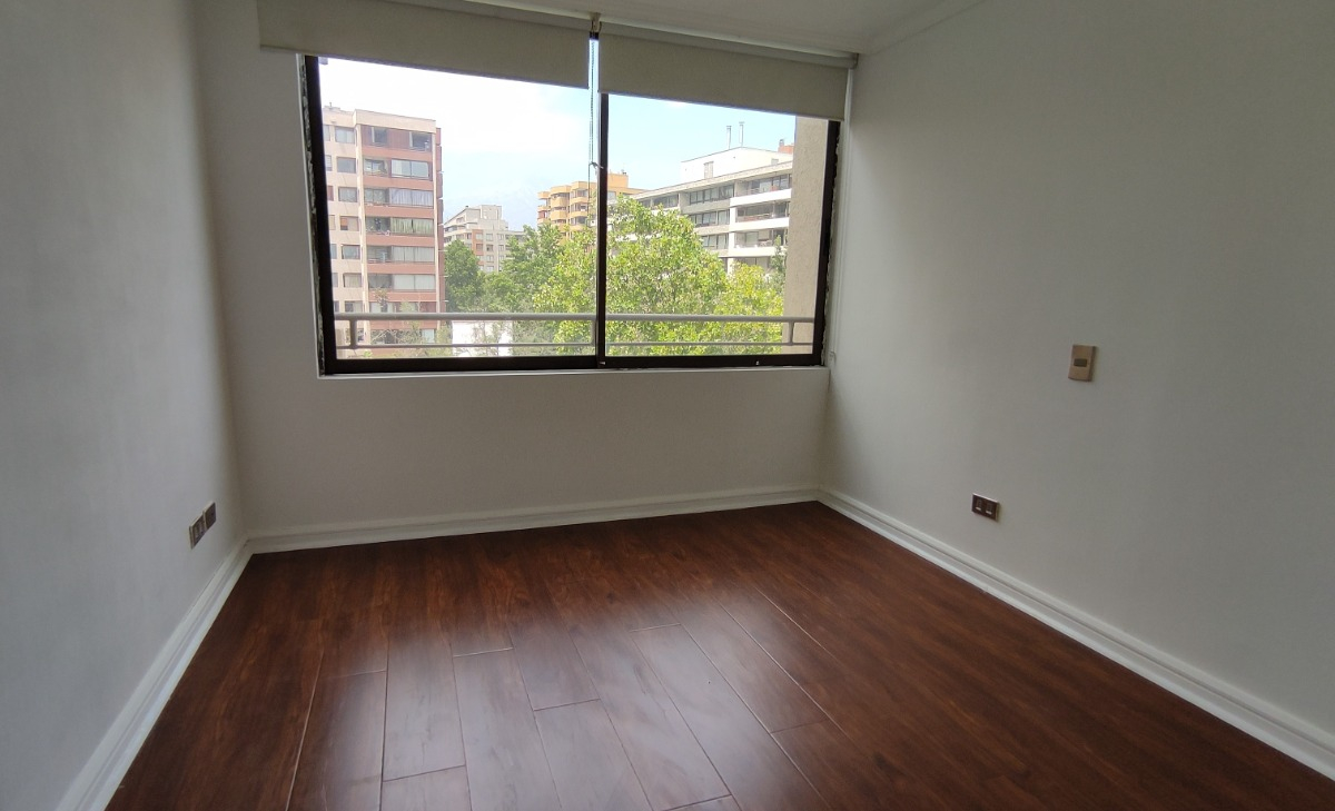 Arriendo Departamento N 4D en suite 4B 1E 1B Rotonda Atenas - Las Condes