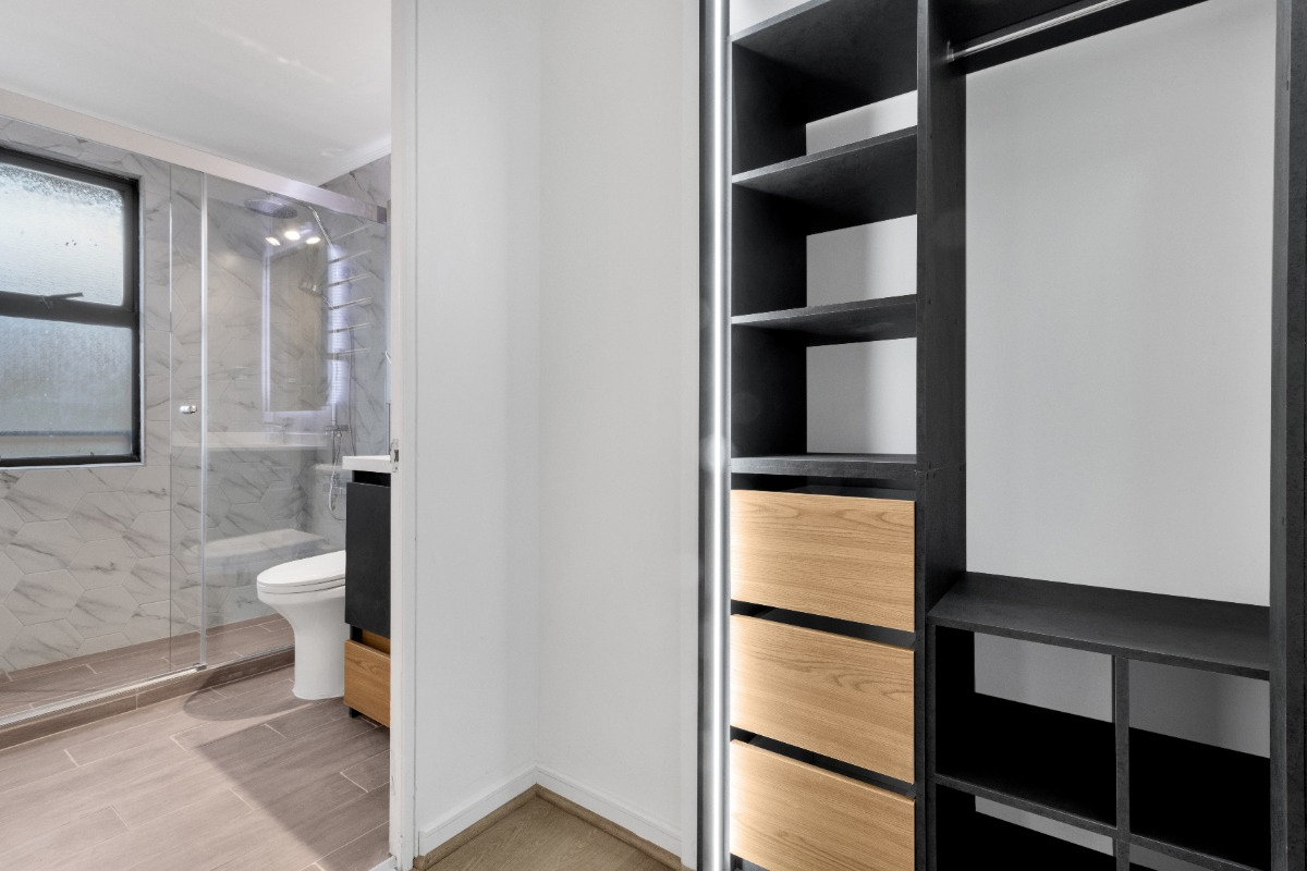 Venta Departamento O 2D en suite Walk-in cl&oacute;set 2B 1E 2B Metro Manquehue - Apumanque - Las Condes