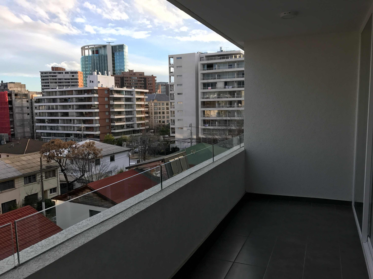 Arriendo Departamento 1D 1B 1E 1B Metro Hernando de Magallanes - Las Condes