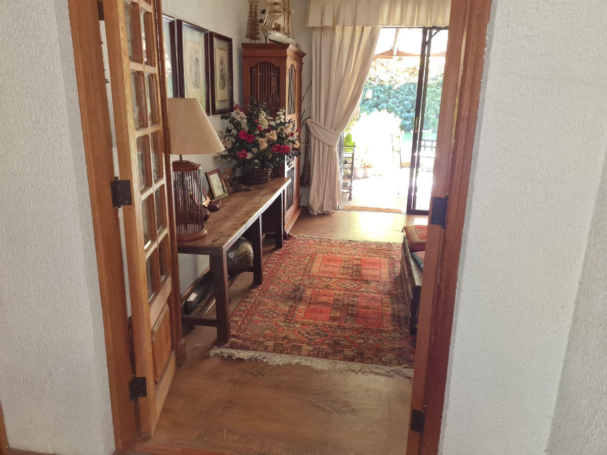 Venta Casa NO 5D en suite Walk-in cl&oacute;set 4B 2E 1B La Dehesa - Lo Barnechea