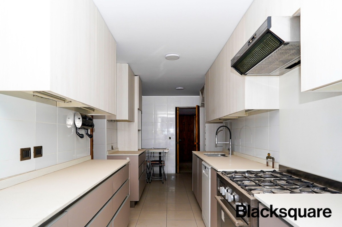 Arriendo Departamento NOSP 4D en suite 4B 2E 1B Barrio El Golf - Las Condes