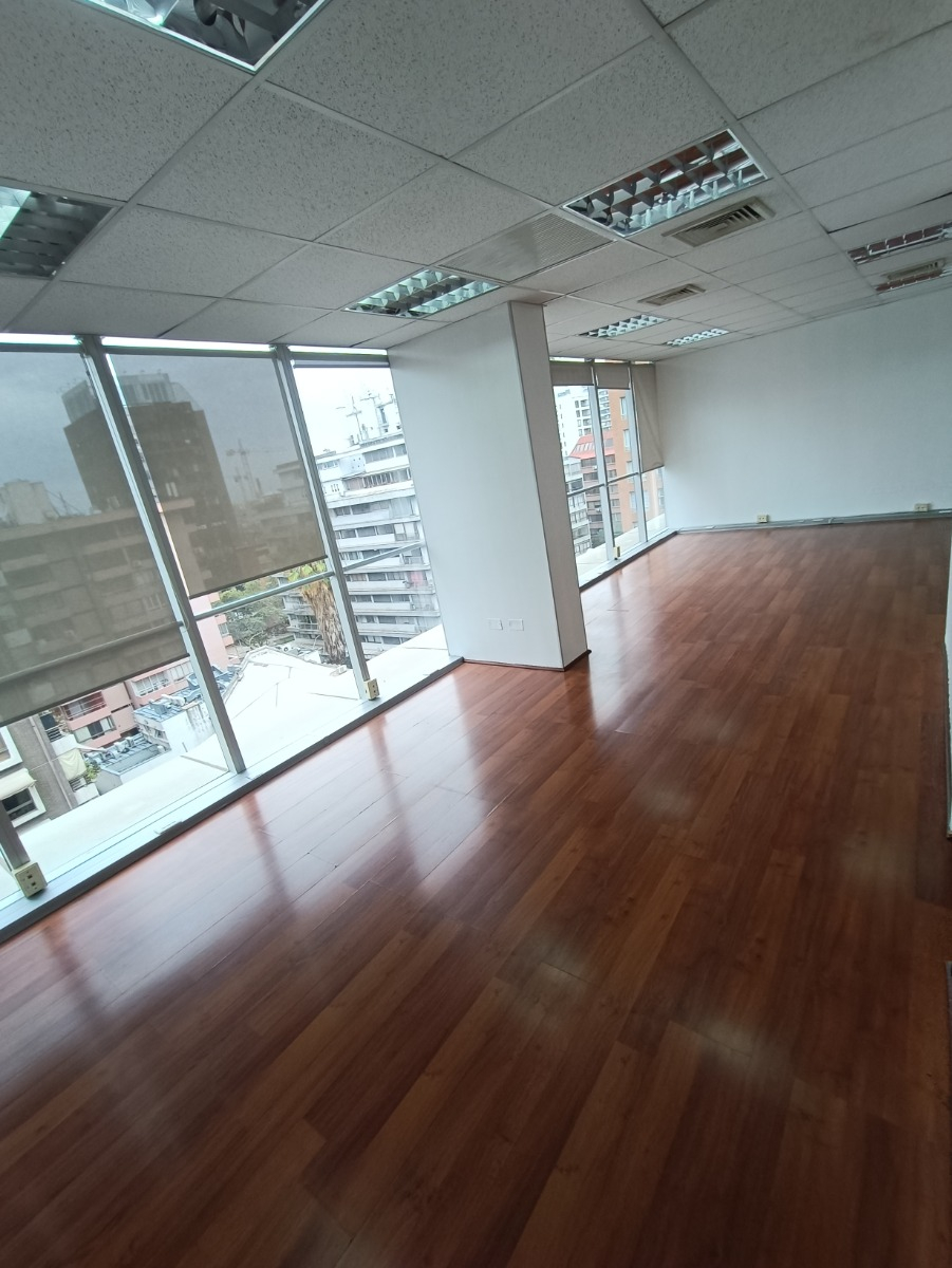 Arriendo Oficina SO 1B 1E Pedro de Valdivia - Providencia