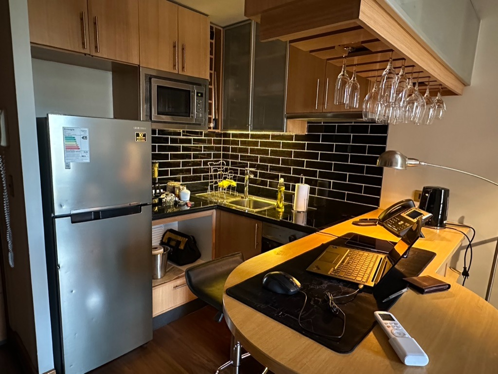 Venta Departamento SP 1D en suite Walk-in cl&oacute;set 1B 1E Metro Escuela Militar - Las Condes