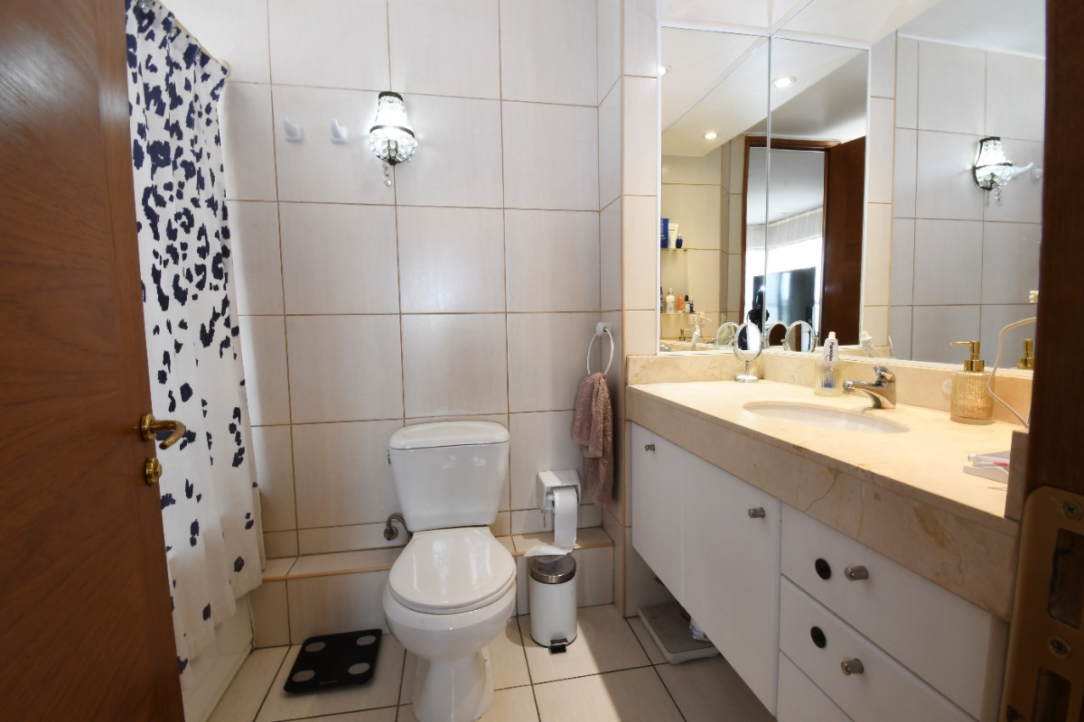 Arriendo Departamento SO 4D en suite Walk-in cl&oacute;set 4B 2E 1B Vaticano - Las Condes