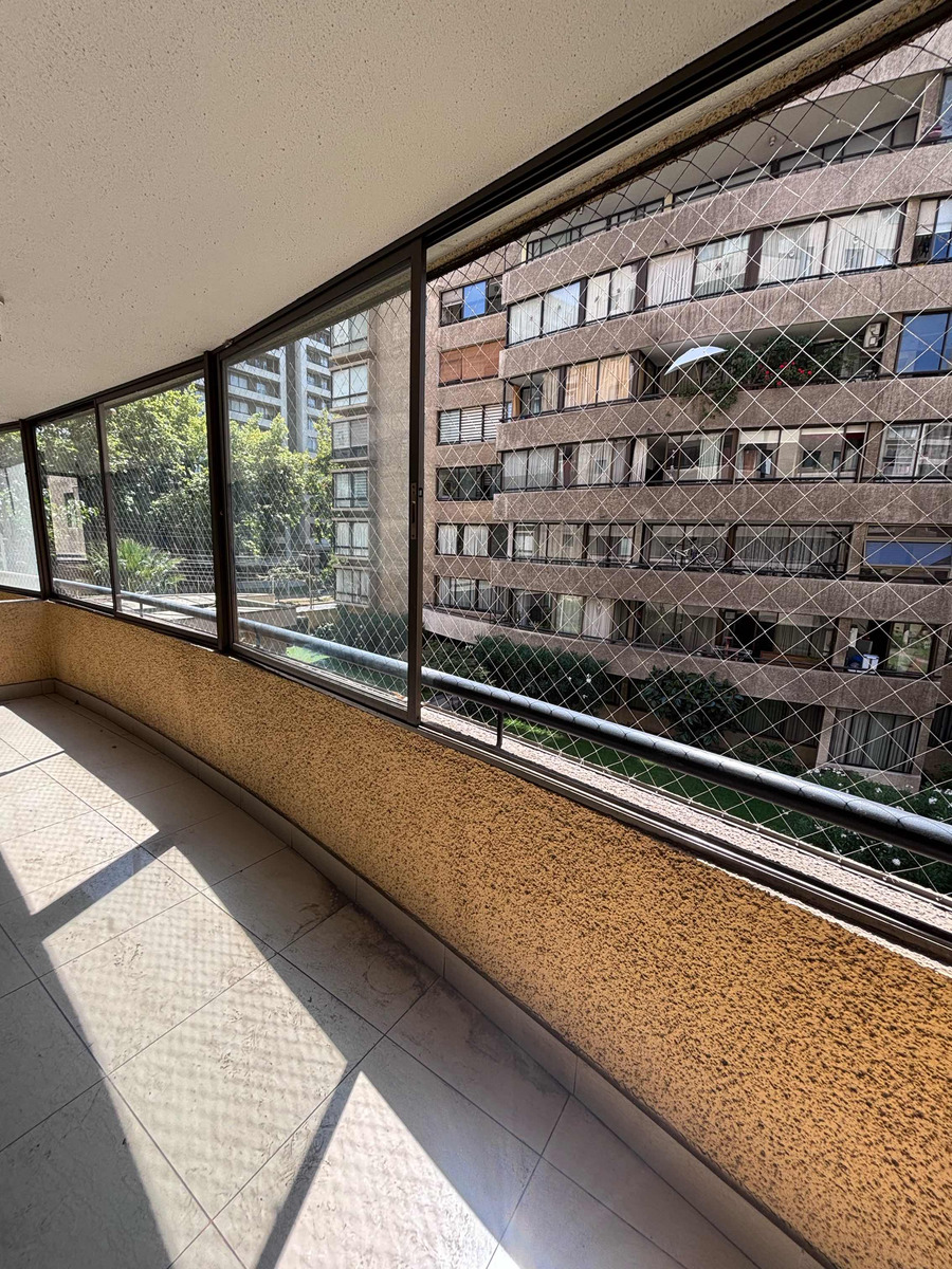 Venta Departamento O 4D 3B 1E 1B Metro Monse&ntilde;or Eyzaguirre - &Ntilde;u&ntilde;oa