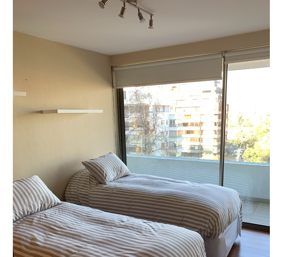 Venta Departamento SP 4D en suite Walk-in cl&oacute;set 3B 1E 1B Barrio El Golf - Las Condes