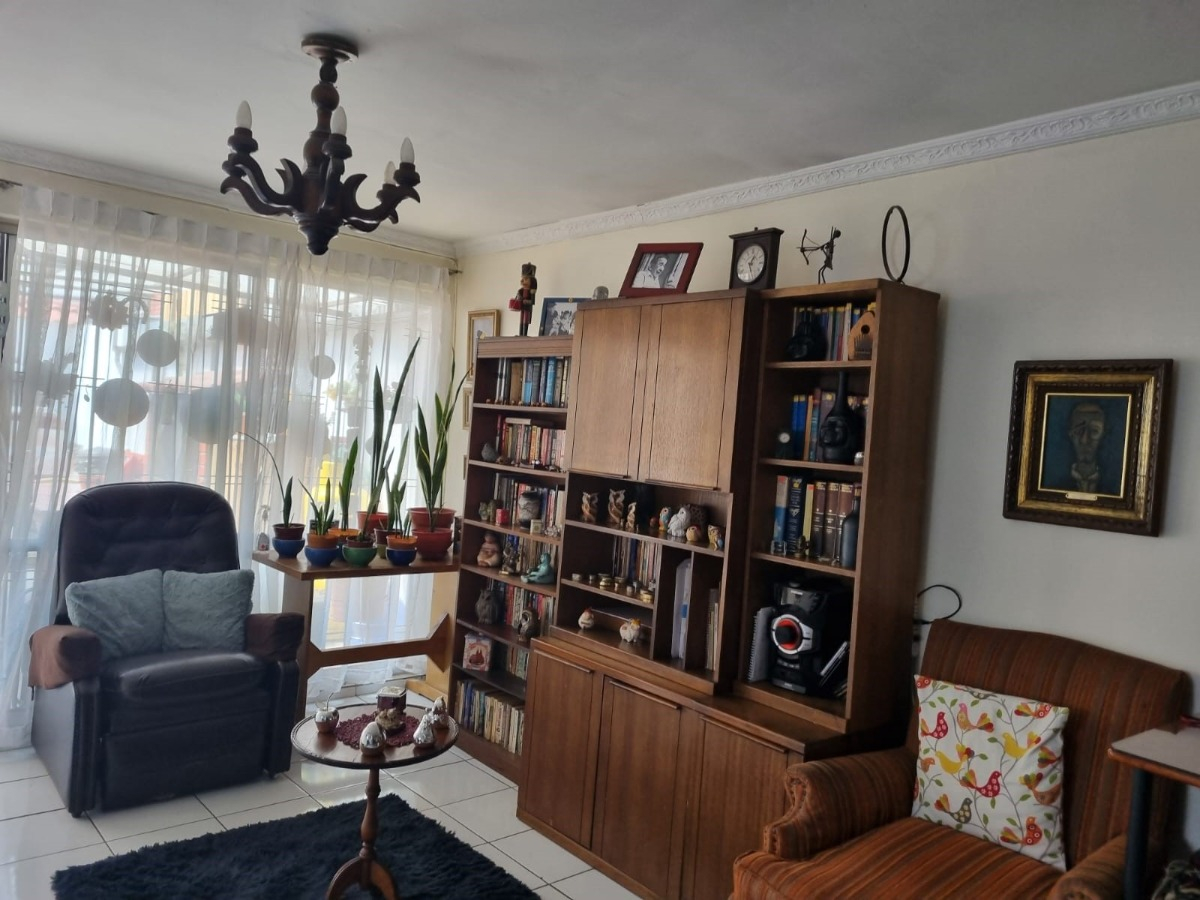 Venta Casa O 4D en suite 2B 3E Parque Juan XXIII - &Ntilde;u&ntilde;oa