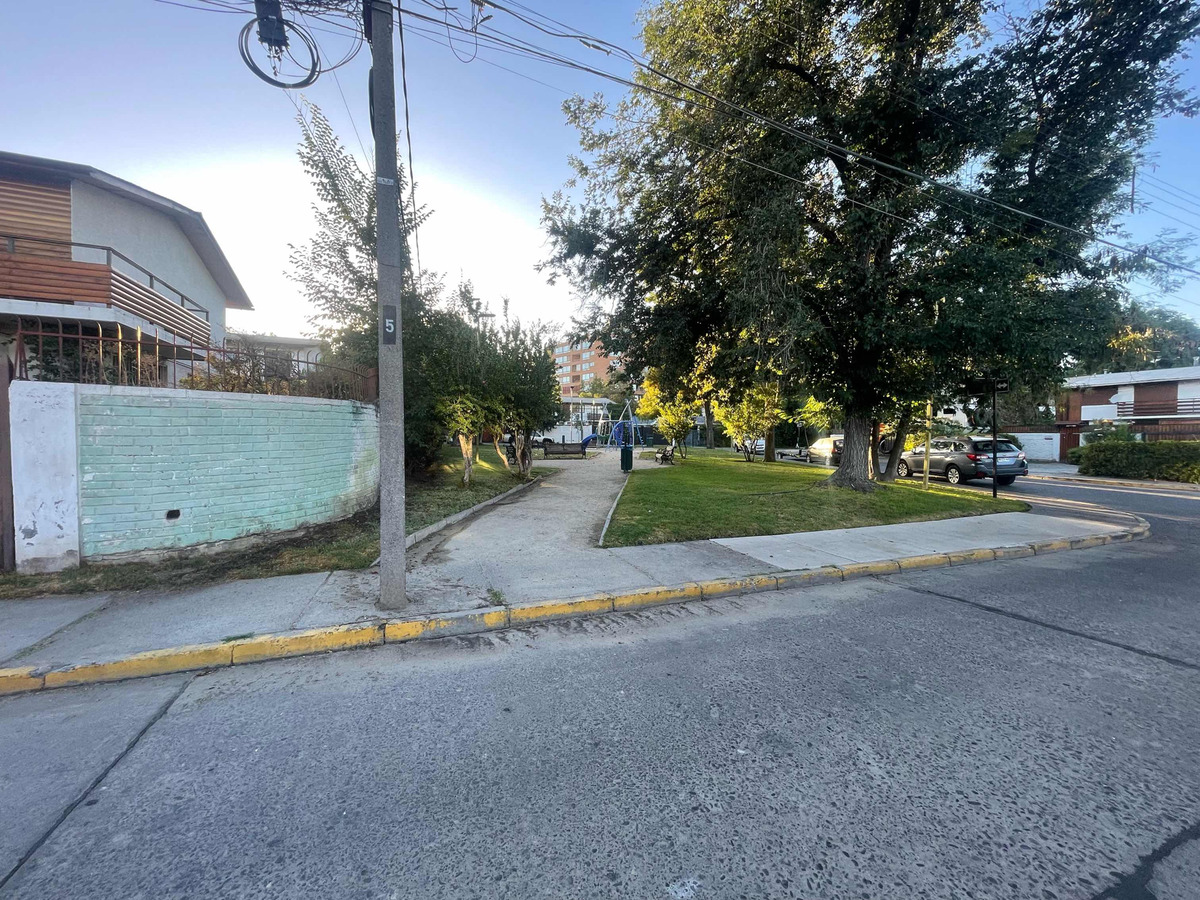 Venta Casa 3D 3B 3E Metro Hernando de Magallanes - Las Condes