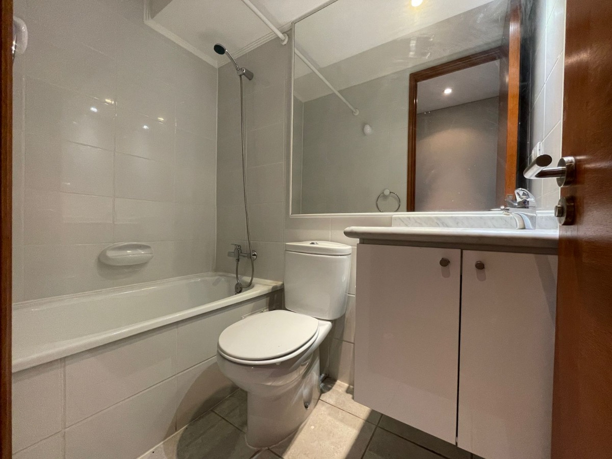 Arriendo Departamento NO 4D en suite Walk-in cl&oacute;set 4B 2E 1B Parque Arauco - Las Condes