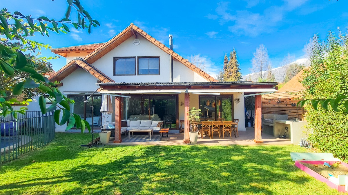 Venta Casa 5D San Carlos de Apoquindo - Las Condes