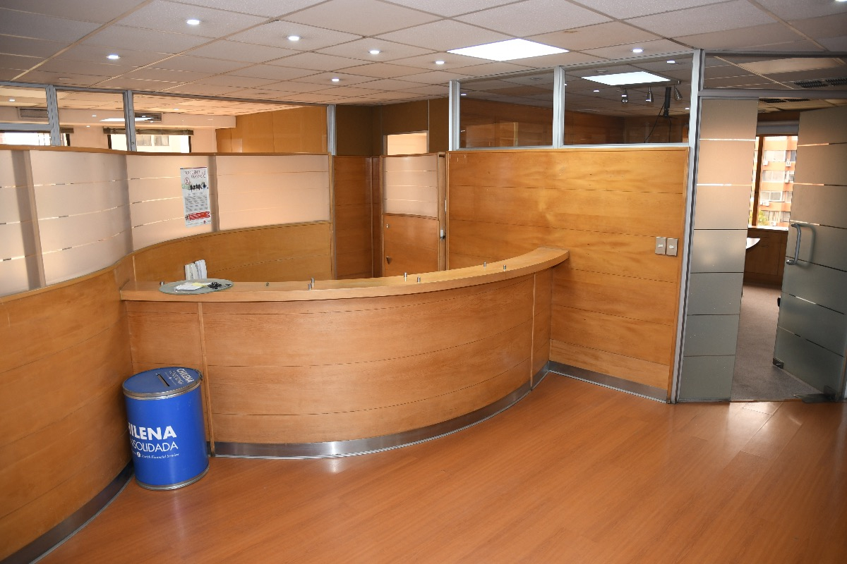 Arriendo Oficina NO 3B 4E 1B Pedro de Valdivia - Providencia