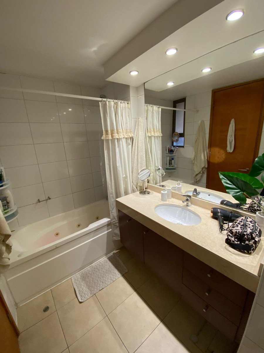Arriendo Departamento 2D La Dehesa - Lo Barnechea