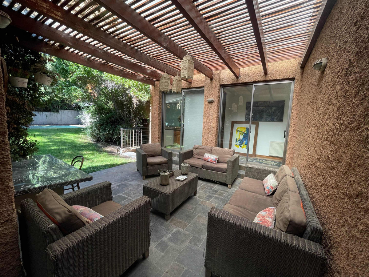 Arriendo Casa NO 4D en suite Walk-in cl&oacute;set 4B 4E 2B Los Trapenses - Lo Barnechea