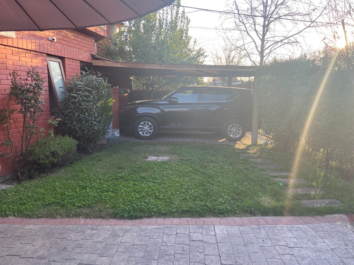 Venta Casa 4D Francisco de Villagra - La Reina