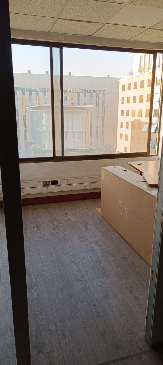 Arriendo Oficina 4B 3E Pedro de Valdivia - Providencia