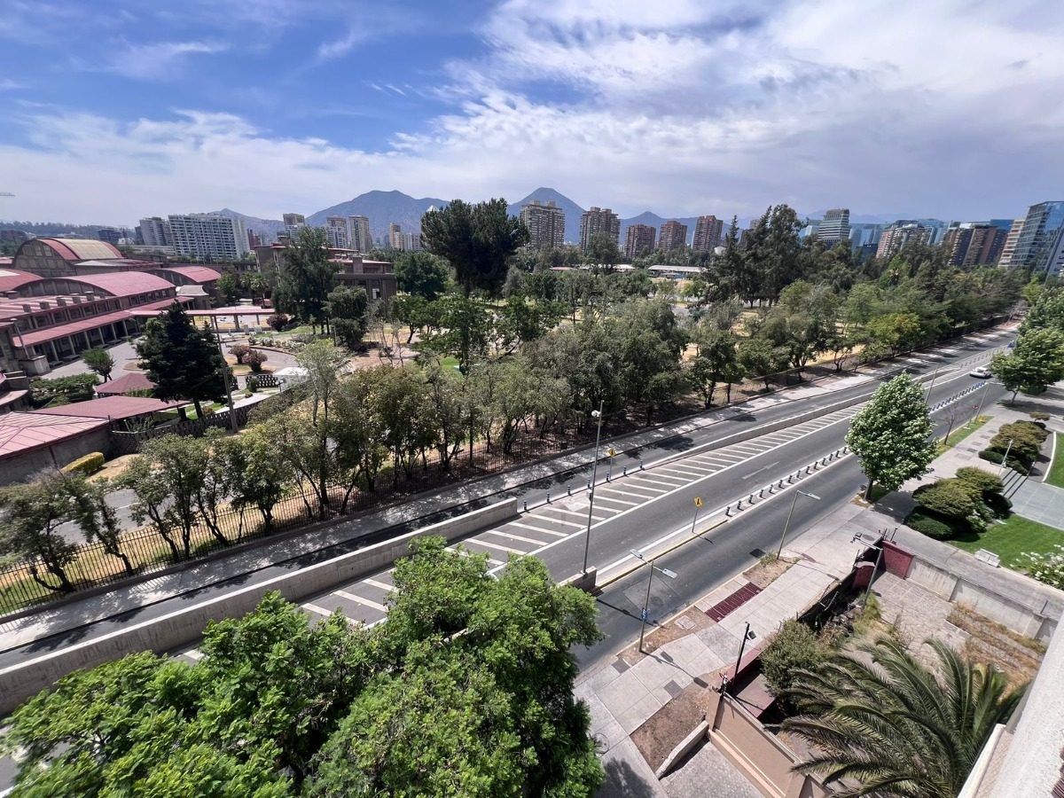 Arriendo Departamento NO 4D en suite 3B 2E 1Bd Nueva Las Condes - Las Condes