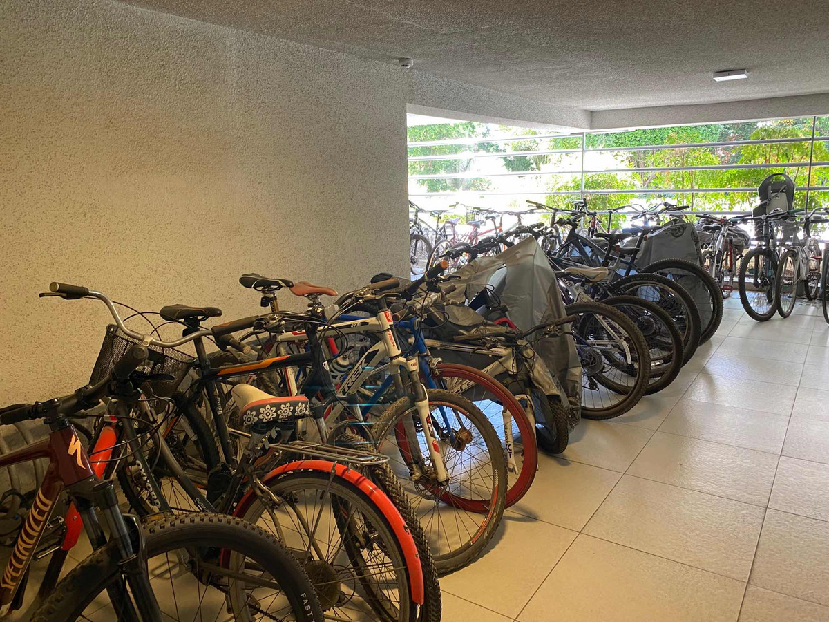 Venta Departamento 2D 2B 2E Parque Bicentenario - Vitacura