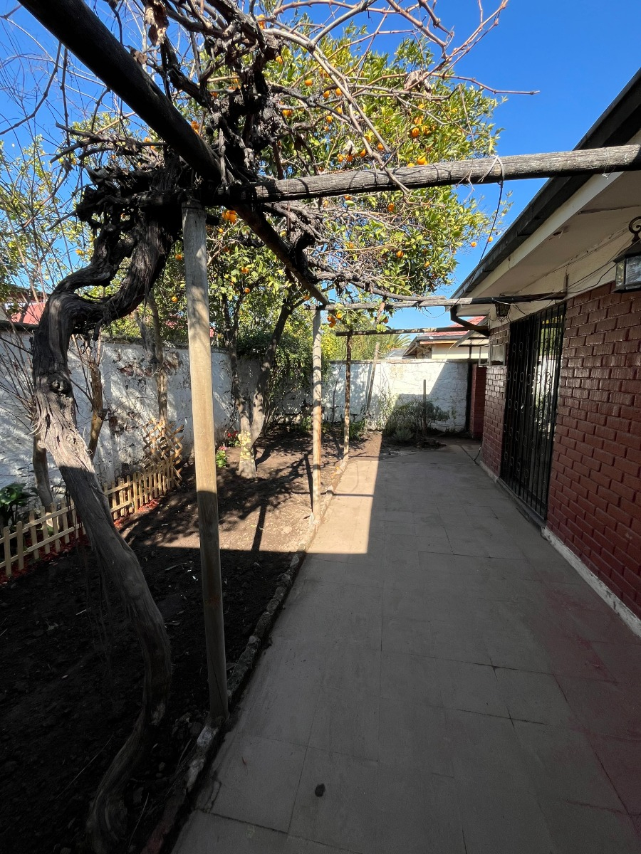 Arriendo Casa S 3D 1B 2E 1B Carlos Ossand&oacute;n - La Reina