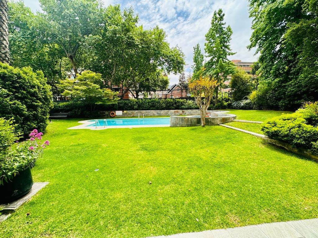 Venta Departamento NO 4D 3B 3E 2B Jard&iacute;n Del Este - Vitacura