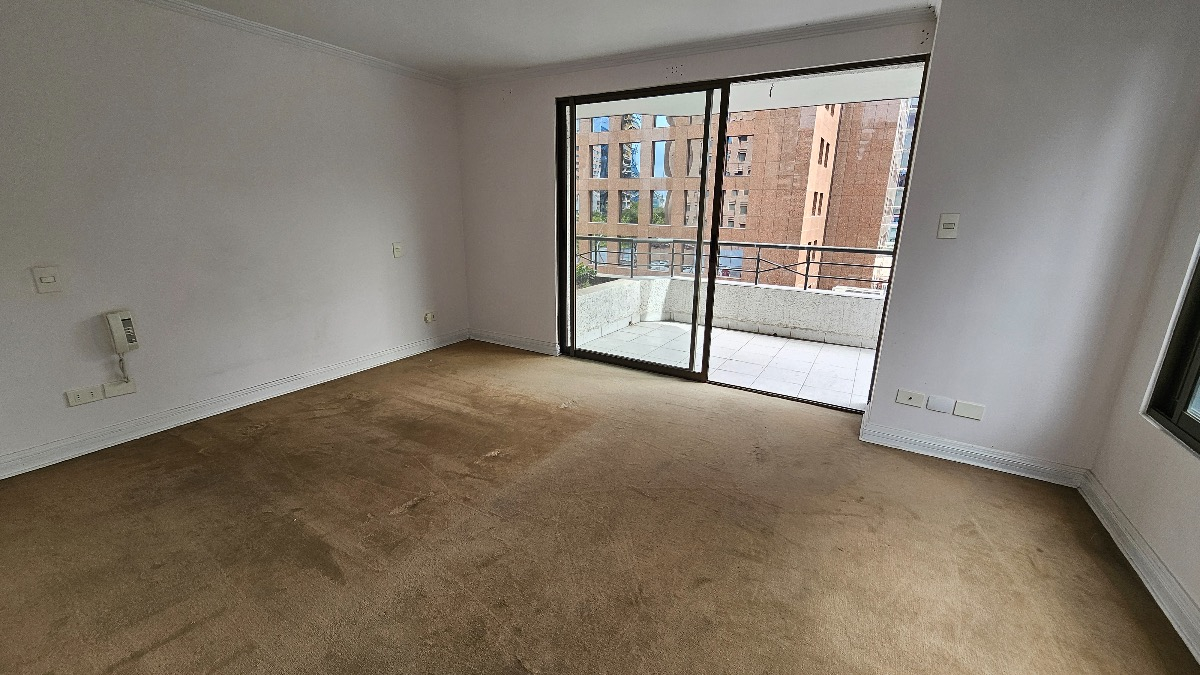 Venta Departamento NP 2D en suite 2B 1E 1B Centro Financiero - Las Condes