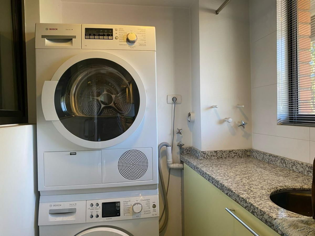 Venta Departamento NO 2D en suite Walk-in cl&oacute;set 2B 1E Parque Bicentenario - Vitacura