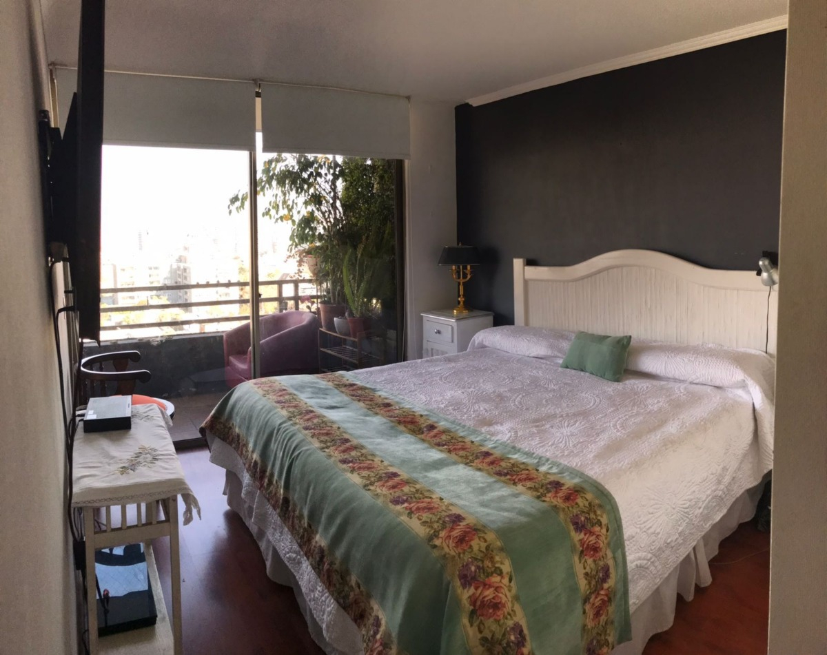Venta Departamento SO 2D 2B 1E 1B Barrio Italia - Providencia