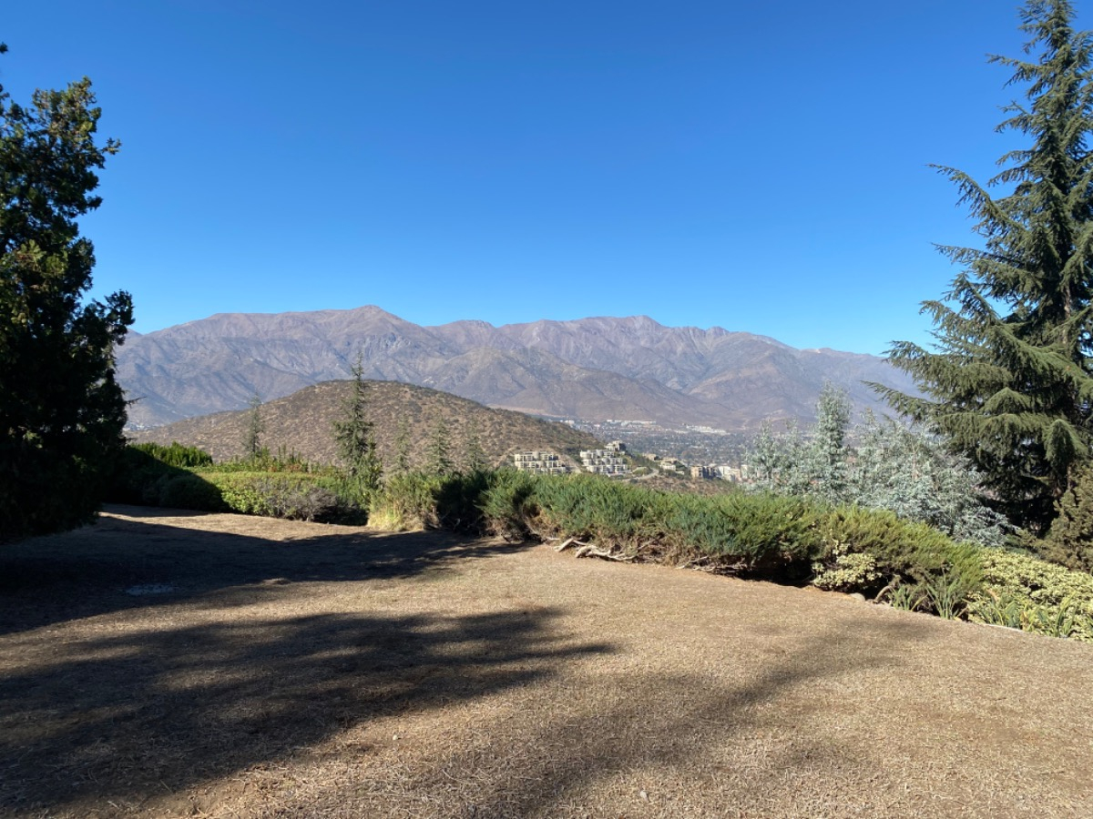 Venta Casa NO 3D 3B 10E 1B Lo Curro - Vitacura