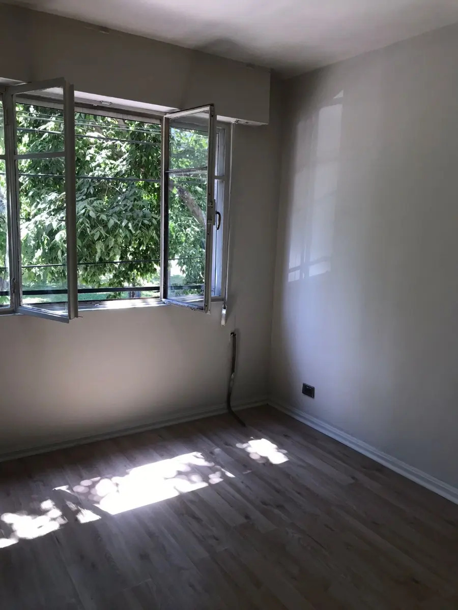 Venta Oficina 1B Plaza Italia - Providencia