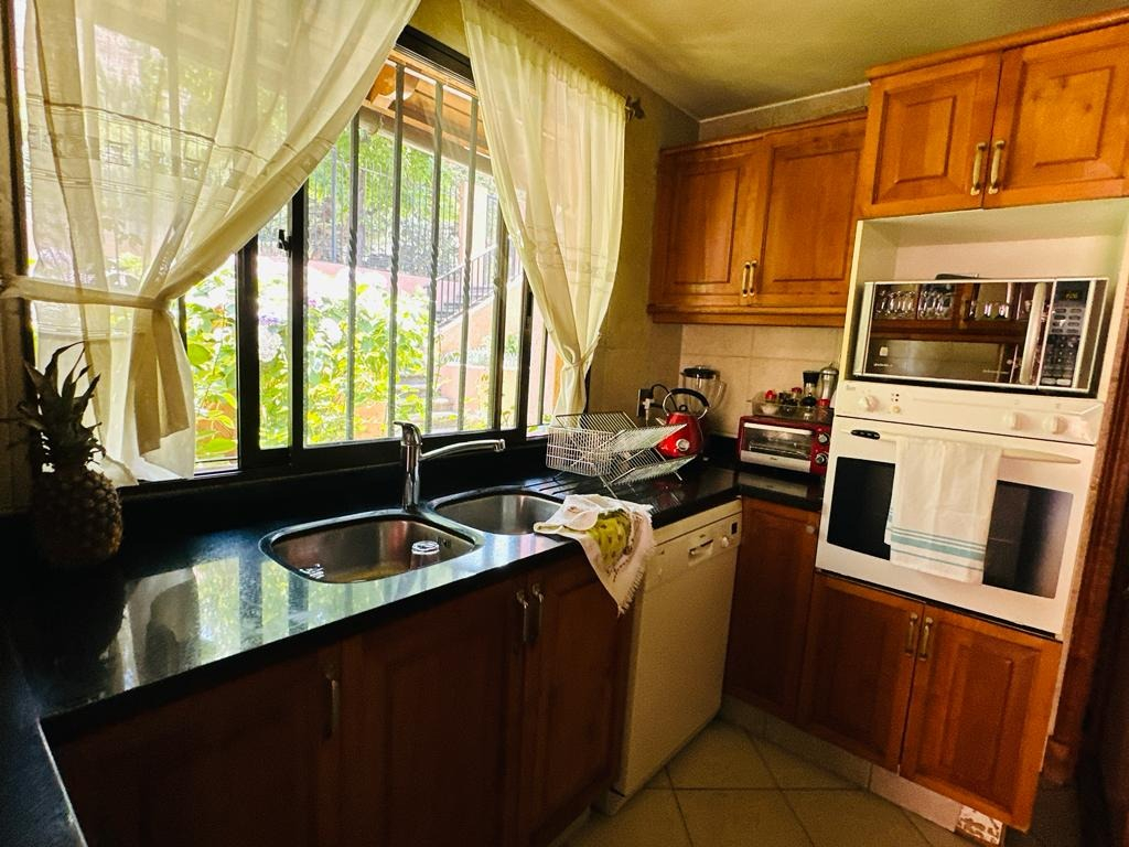 Venta Casa NO 4D en suite Walk-in cl&oacute;set 5B 3E 1B Los Trapenses - Lo Barnechea