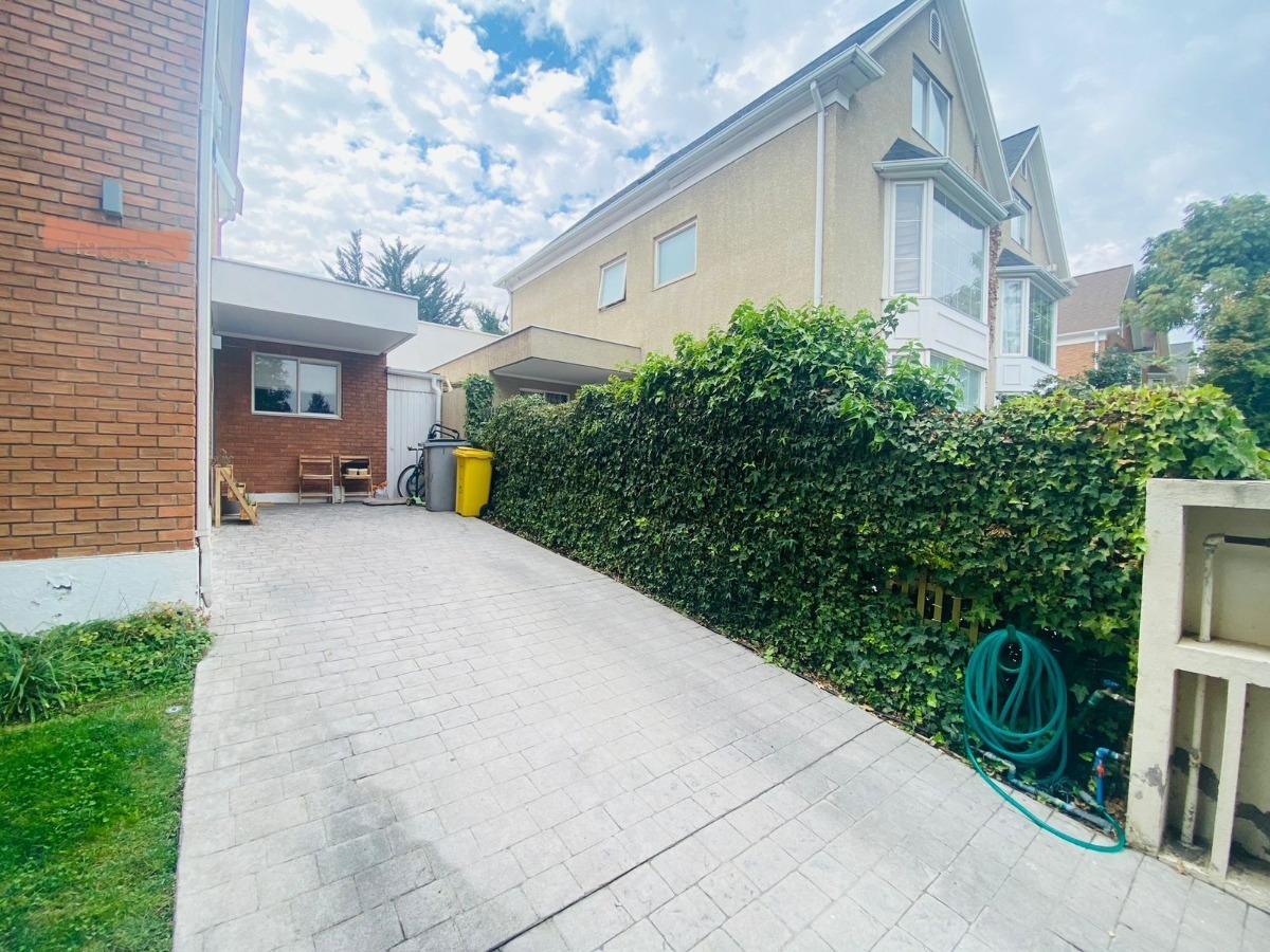 Venta Casa NO 4D 4B 2E 1B La Dehesa - Lo Barnechea