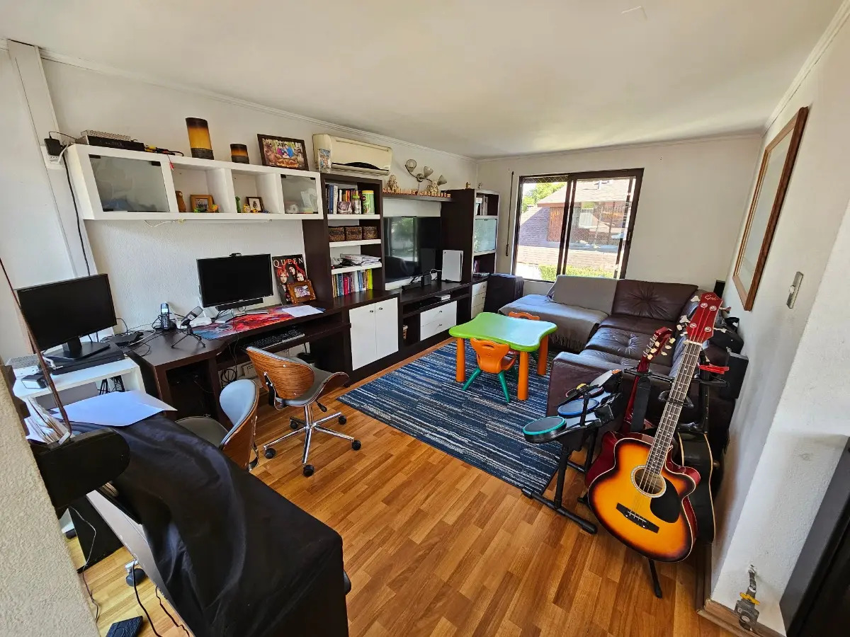 Venta Casa NOSP 4D en suite Walk-in cl&oacute;set 3B 3E 1B Carlos Ossand&oacute;n - La Reina