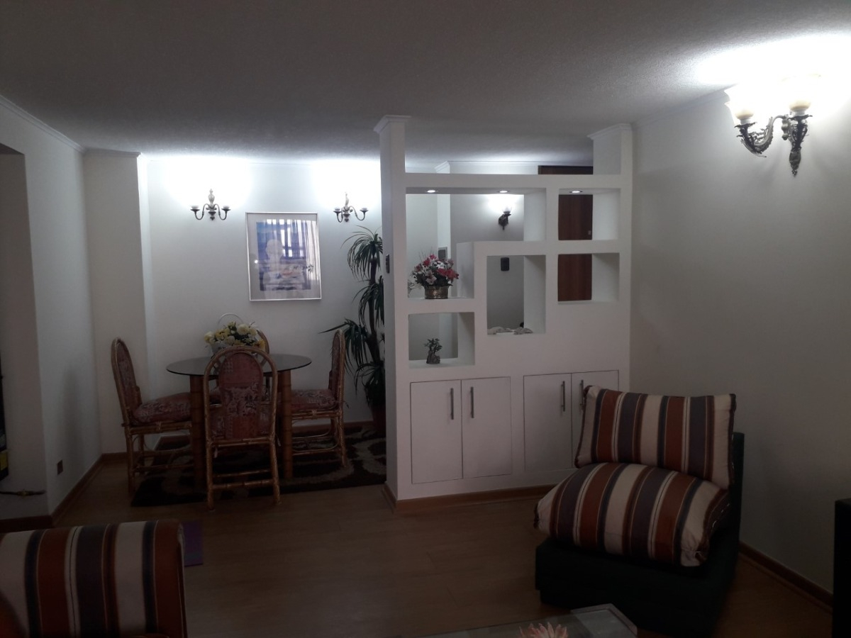 Arriendo Departamento O 2D en suite Walk-in cl&oacute;set 2B 1E Barrio El Golf - Las Condes