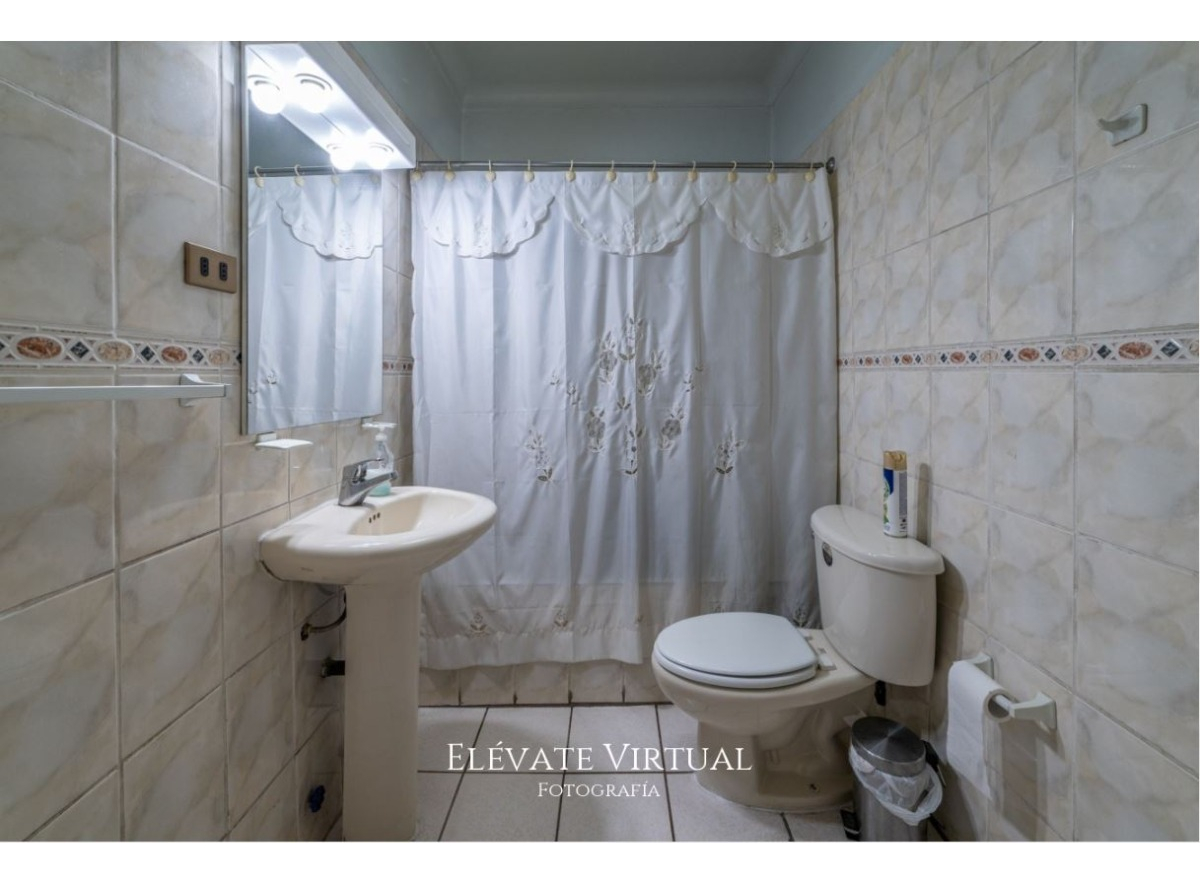 Venta Casa S 12D 4B 1E 1B Barrio Italia - Providencia